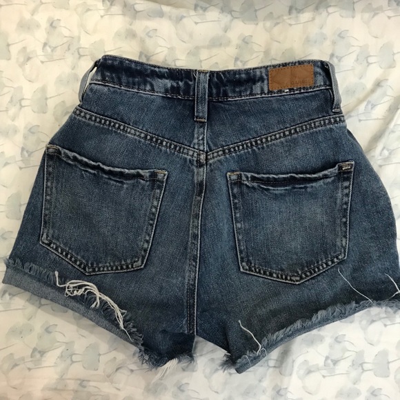 💚2 for $20 mom jean shorts - Picture 1 of 4